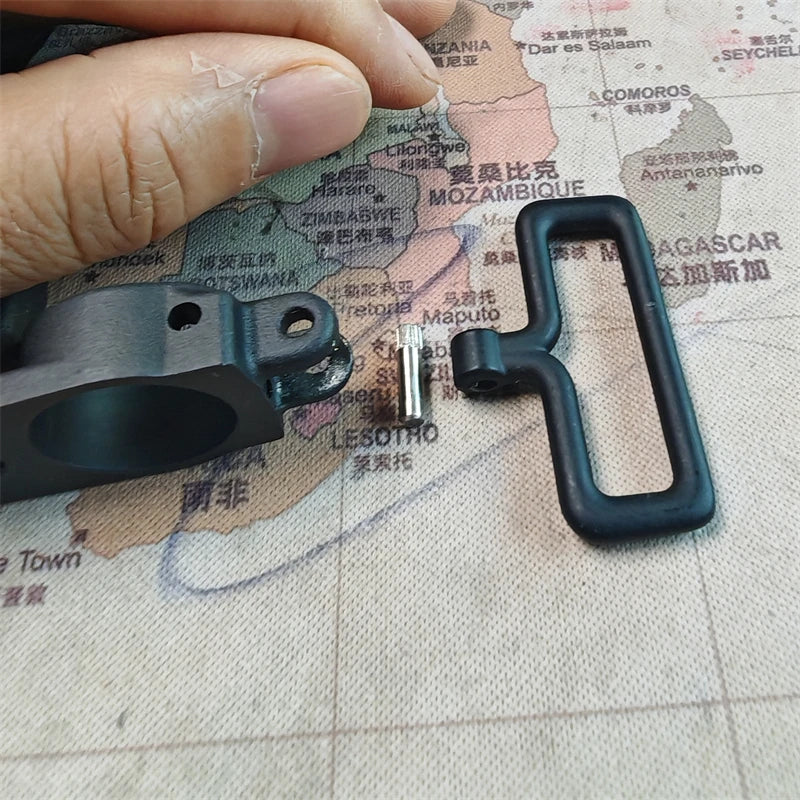1.25-inch Belt Buckle and Installation Pins, Suitable for The Buckles on The Triangular Sight.